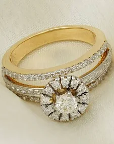 Eterna Diamond Halo Ring
